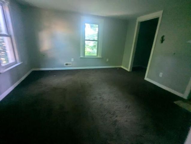 223 Woodlawn Avenue, Lansing, MI 48910