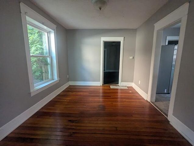 223 Woodlawn Avenue, Lansing, MI 48910