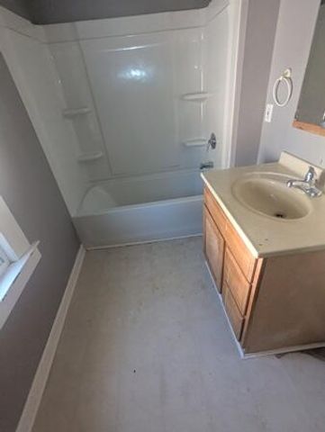223 Woodlawn Avenue, Lansing, MI 48910
