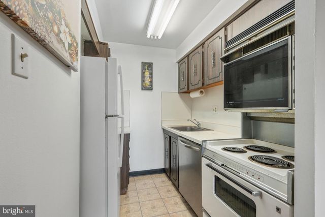 7600 E ROOSEVELT BLVD #601, Philadelphia, PA 19152
