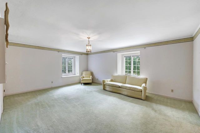 675 SUNSET CIRCLE, Green Bay, WI 54301