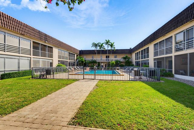 342 Southwind Drive 118, North Palm Beach, FL 33408