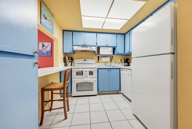342 Southwind Drive 118, North Palm Beach, FL 33408