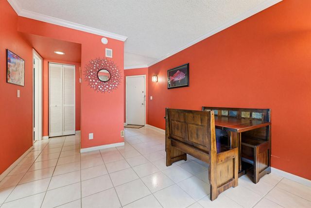 342 Southwind Drive 118, North Palm Beach, FL 33408