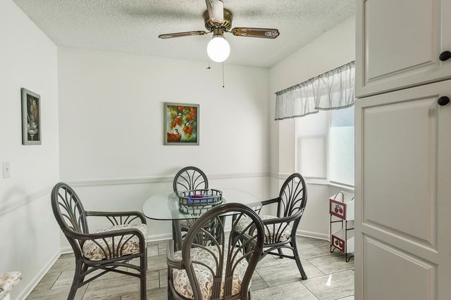 6940 SE Lillian Court, Stuart, FL 34997