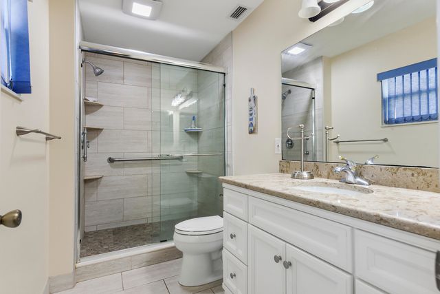 6940 SE Lillian Court, Stuart, FL 34997