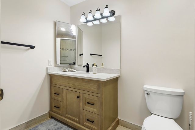 6940 SE Lillian Court, Stuart, FL 34997