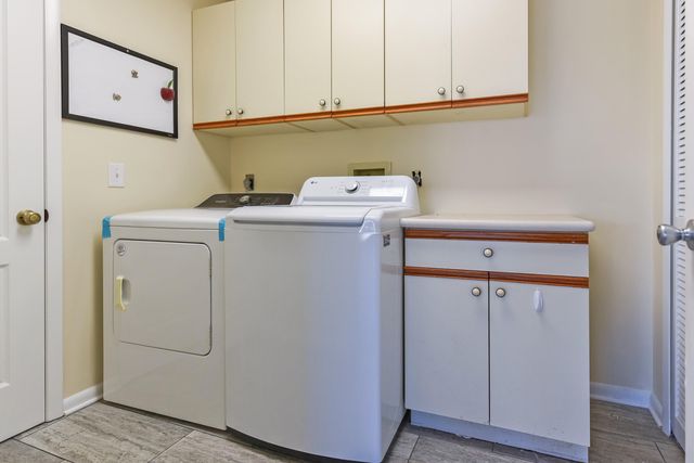 6940 SE Lillian Court, Stuart, FL 34997