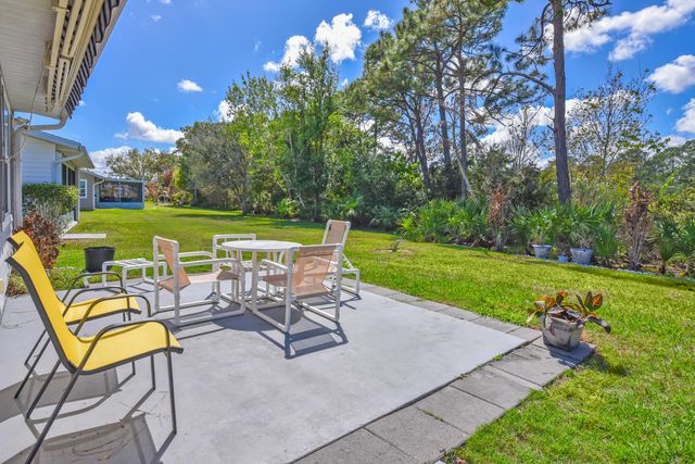 6940 SE Lillian Court, Stuart, FL 34997