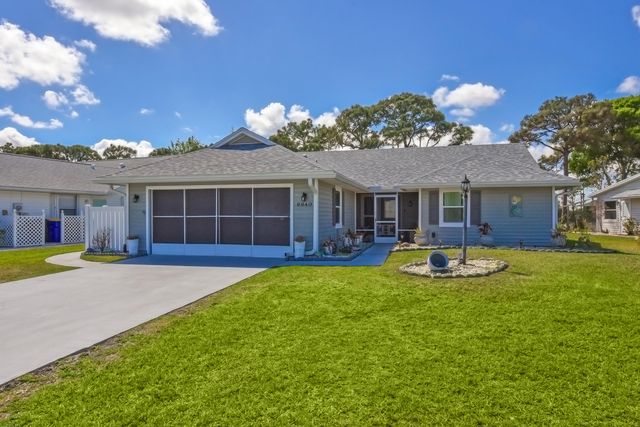 6940 SE Lillian Court, Stuart, FL 34997