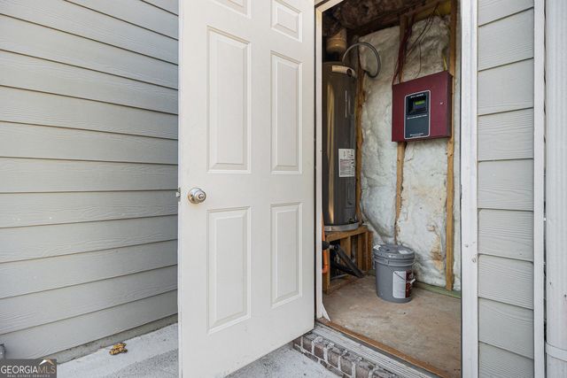 6257 Ellenwood Drive, Rex, GA 30273