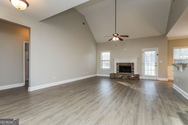 933 Besse Way, Locust Grove, GA 30248