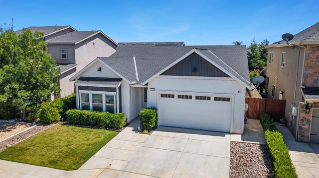 4112 Alamos Avenue, Clovis, CA 93619