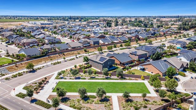4112 Alamos Avenue, Clovis, CA 93619