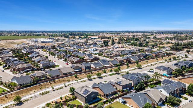4112 Alamos Avenue, Clovis, CA 93619