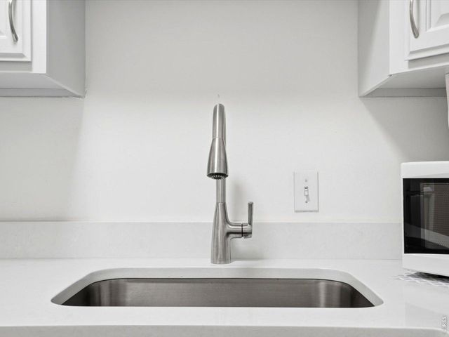 830 20th St 209, Boulder, CO 80302