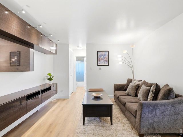 830 20th St 209, Boulder, CO 80302