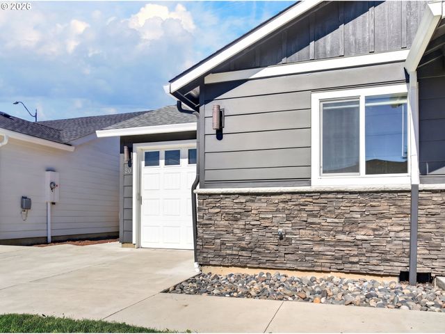 20 Se SCOTTON Way, Battle Ground, WA 98604