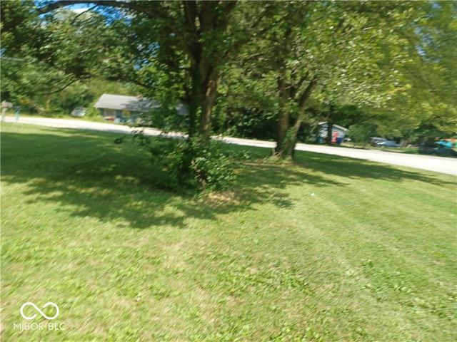 5890 W Cooper Road, Indianapolis, IN 46228