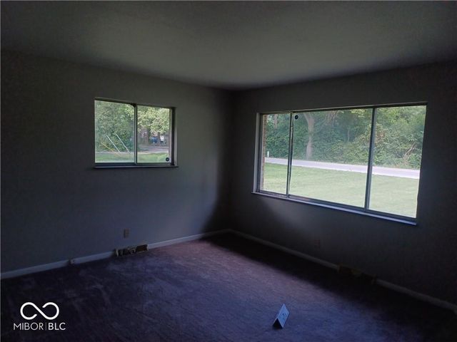 5890 W Cooper Road, Indianapolis, IN 46228