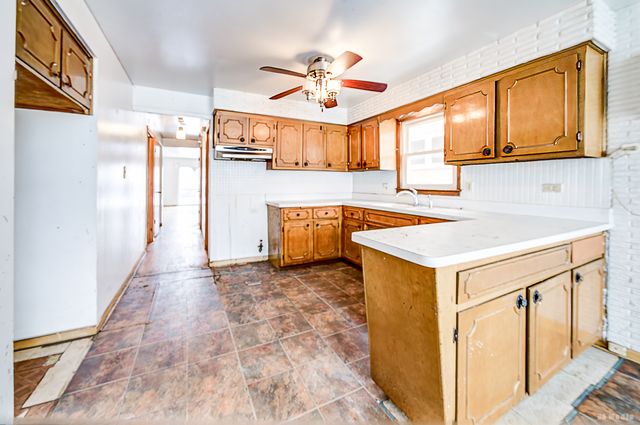 310 Yates Avenue, Calumet City, IL 60409