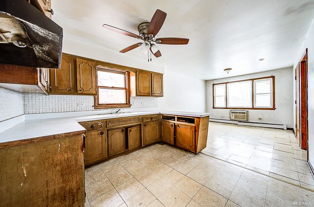 310 Yates Avenue, Calumet City, IL 60409