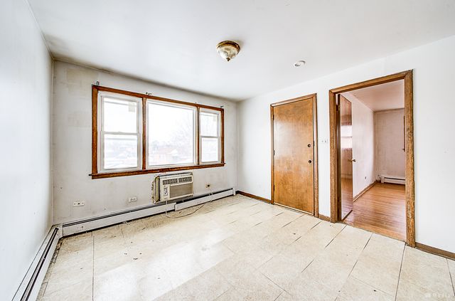 310 Yates Avenue, Calumet City, IL 60409