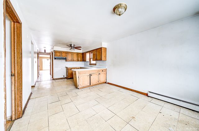 310 Yates Avenue, Calumet City, IL 60409