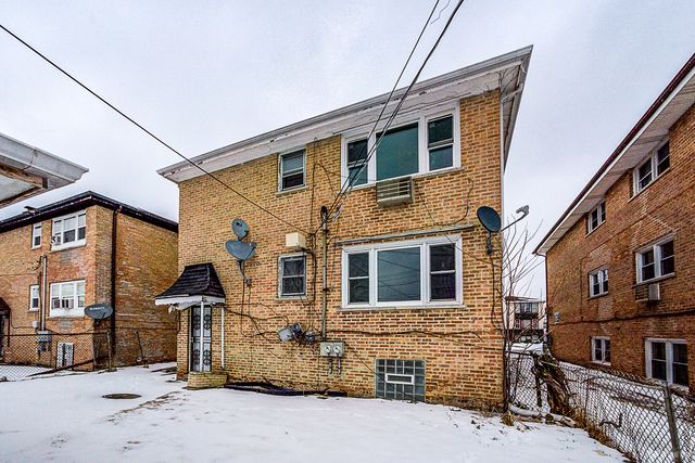 310 Yates Avenue, Calumet City, IL 60409