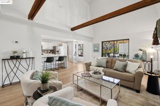 1310 Mallard Dr, Richmond, CA 94801