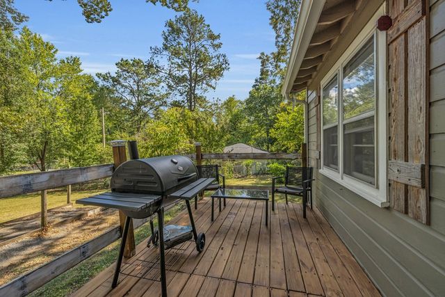 3201 Maple Grove Drive, Dalton, GA 30721