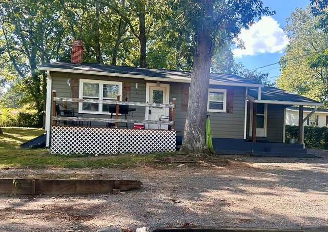 3201 Maple Grove Drive, Dalton, GA 30721
