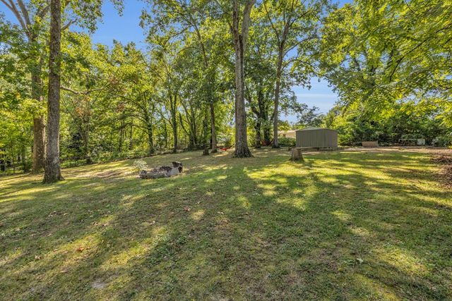3201 Maple Grove Drive, Dalton, GA 30721