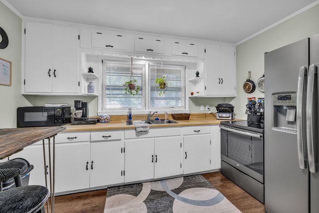 3201 Maple Grove Drive, Dalton, GA 30721