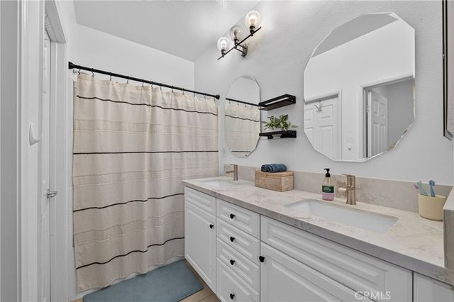 35960 Lindstrand Ave 4, Murrieta, CA 92563