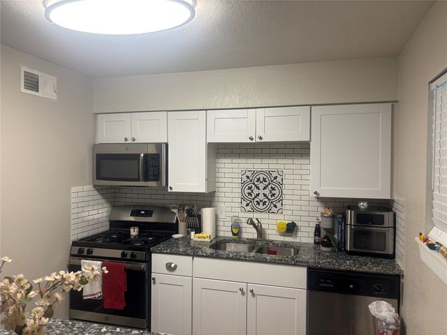 5928 Fletcher Avenue 16, Fort Worth, TX 76107