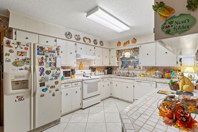 587 Private Road 5200, Woodville, TX 75979