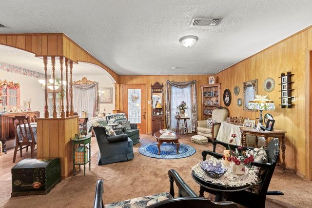 587 Private Road 5200, Woodville, TX 75979