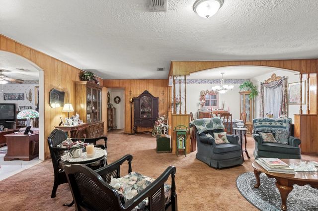 587 Private Road 5200, Woodville, TX 75979