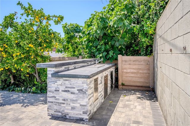 2405 Jolley, Burbank, CA 91504