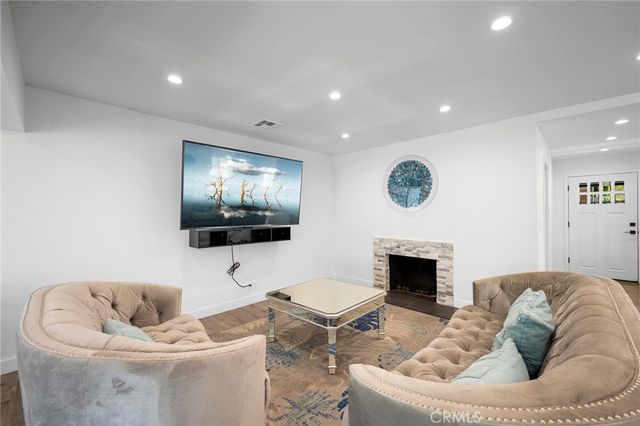 2405 Jolley, Burbank, CA 91504