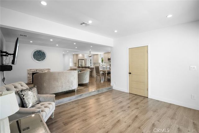 2405 Jolley, Burbank, CA 91504