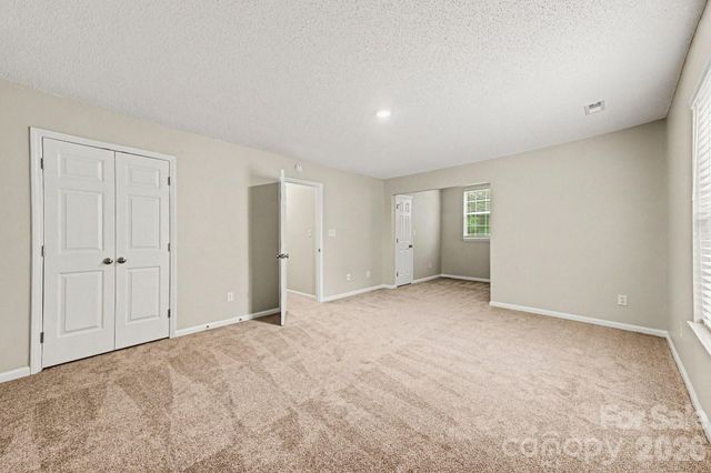 4619 Kirkgard Trail, Charlotte, NC 28269