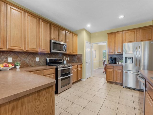 2601 Augusta Drive, Deer Park, TX 77536