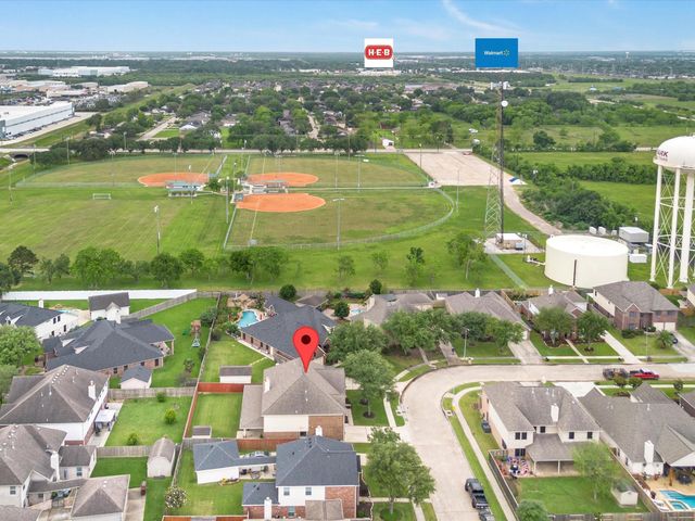 2601 Augusta Drive, Deer Park, TX 77536