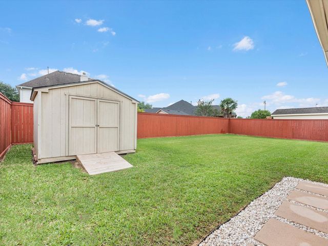 2601 Augusta Drive, Deer Park, TX 77536