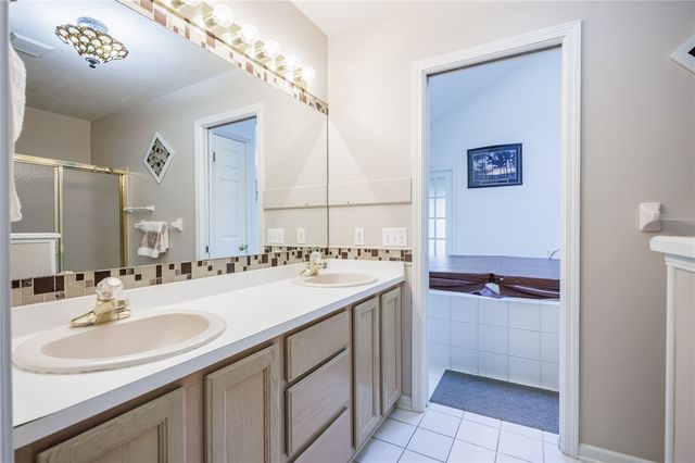 21 Rose Dust Drive, Greece, NY 14626