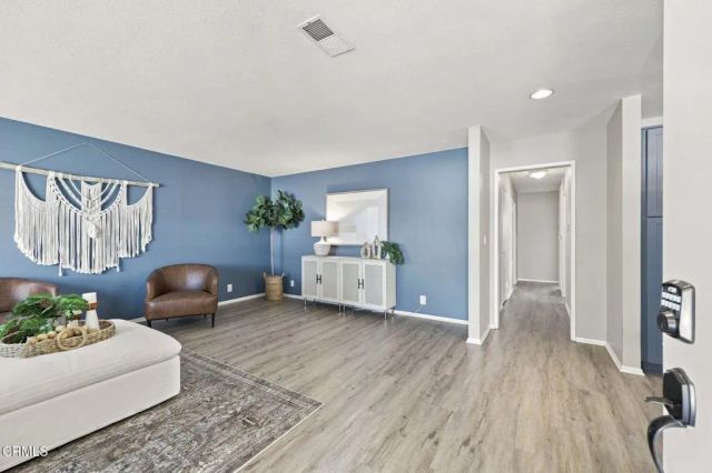 2206 Derby Street, Camarillo, CA 93010