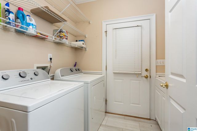 1538 HOLLY BERRY WAY, Anniston, AL 36207