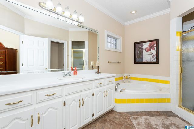 1538 HOLLY BERRY WAY, Anniston, AL 36207